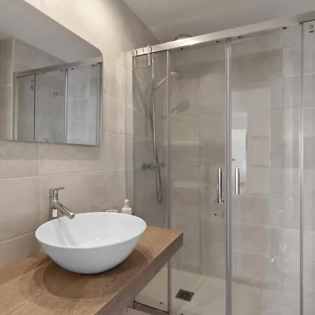 In The Center Of With Private Parking 2 Min Away Fuengirola